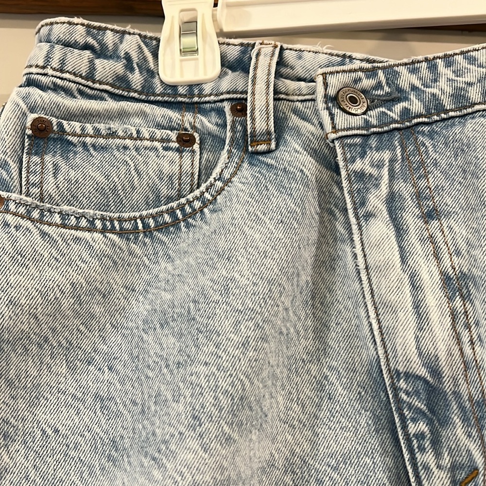 Abercrombie - high rise, 30/10 tall denim skirt - Picture 2 of 9